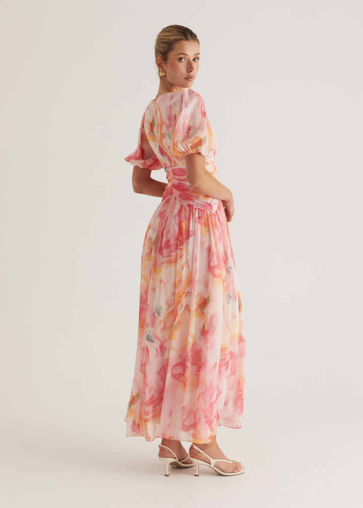 Versatile women's floral maxi dress, a stylish choice for any event.