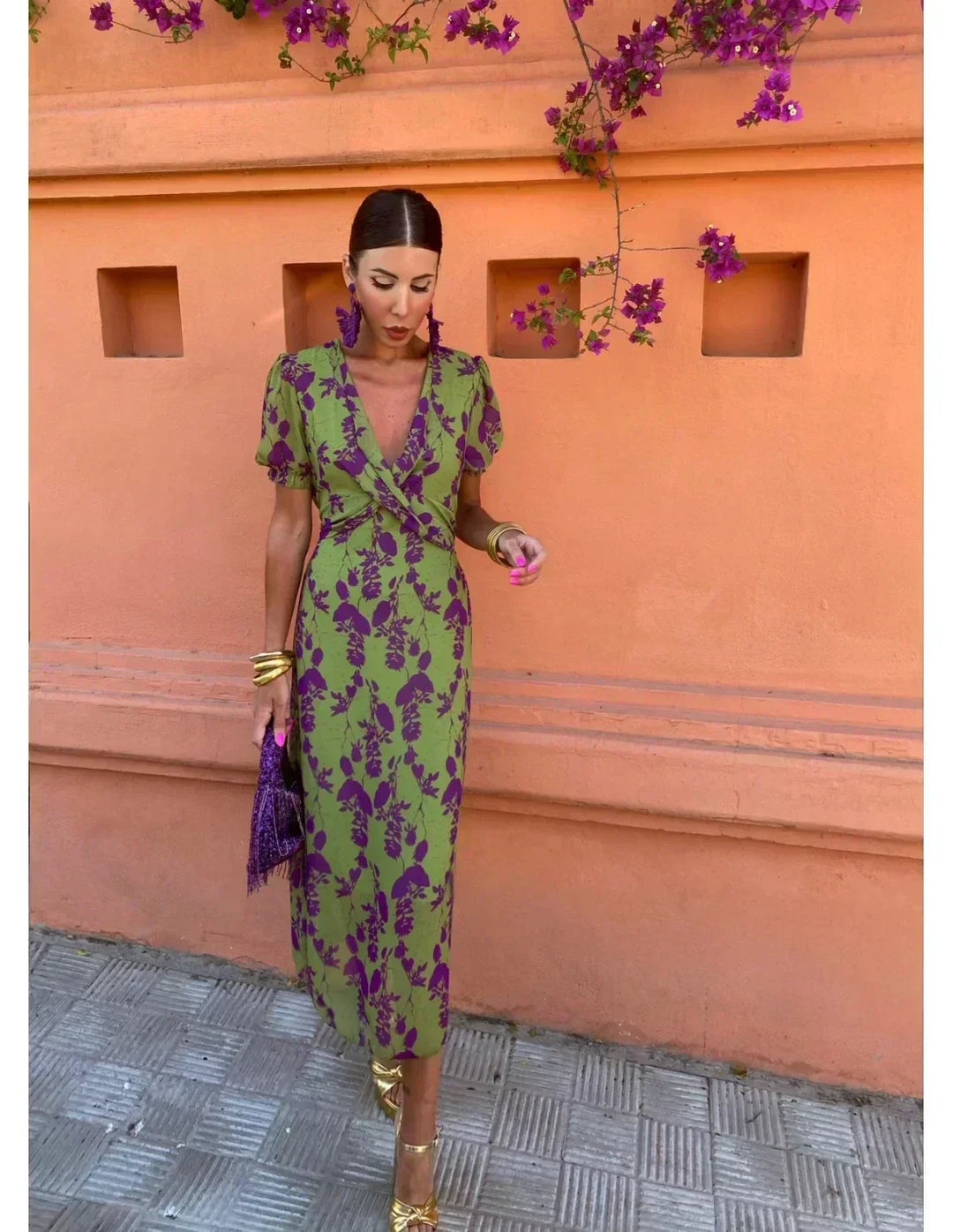 Flowy women's floral print maxi dress, an elegant V-neck design with short sleeves, perfect for summer fashion.