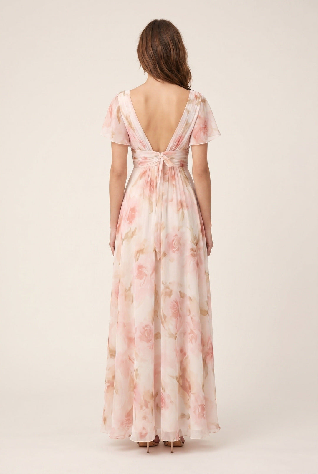 Chic women's elegant V-neck floral maxi dress, a flowing silhouette perfect for special occasion wear.