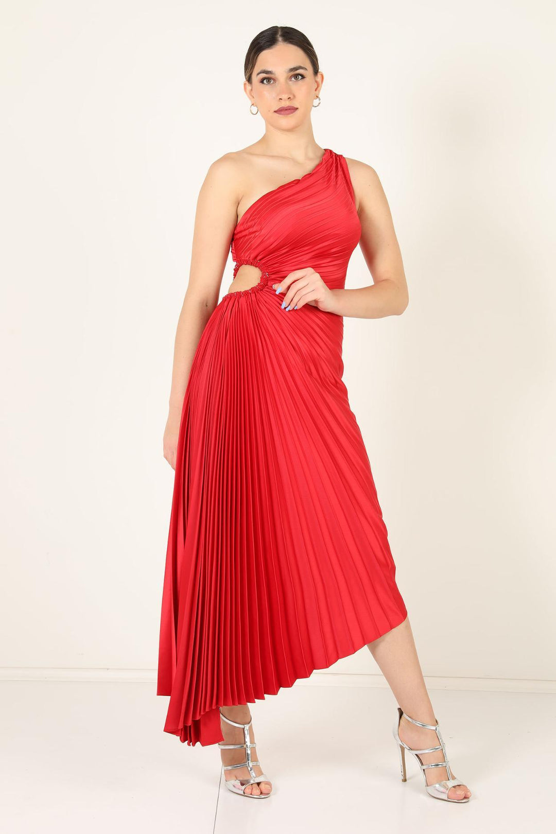 Comfortable versatile women's flowy maxi dress, perfect as a long summer or spring dress.
