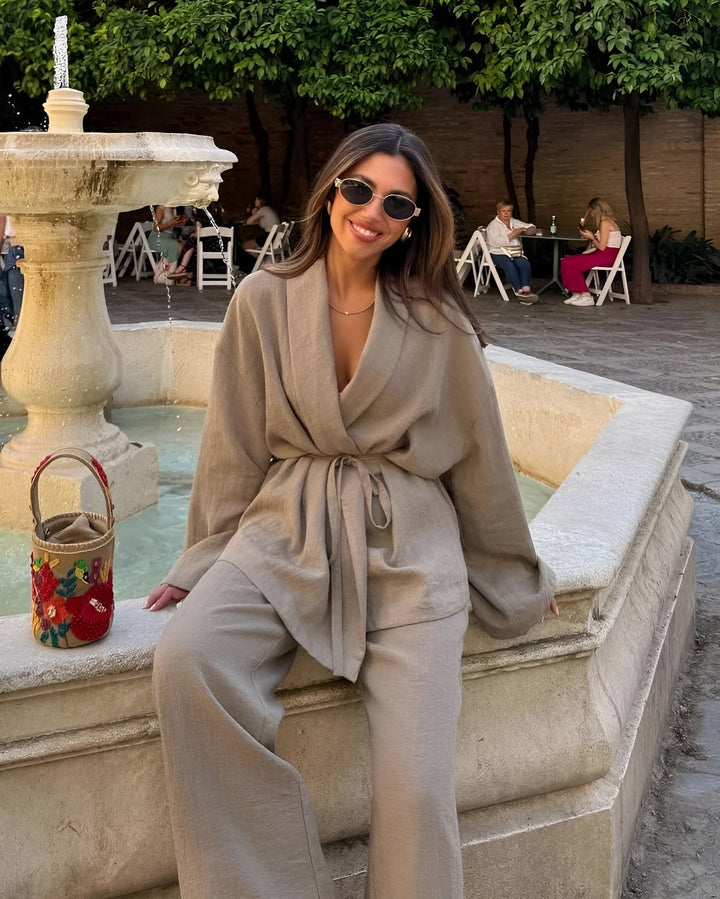 Women's elegant kimono style two-piece set with flowing silhouette. Stylish matching top & comfortable wide-leg pants.