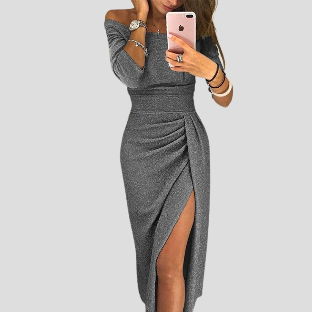 Elegant & flowy women's midi dress, comfortable for everyday or special occasions. Chic summer fashion for ladies.