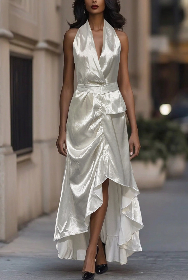 Fashionable women's halterneck maxi dress, versatile & elegant for summer, parties, or formal events.