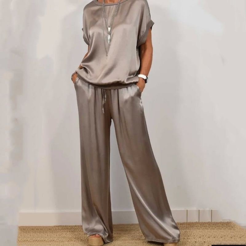 Chic women's heather two-piece outfit, an elegant top & bottom matching set for effortless style.