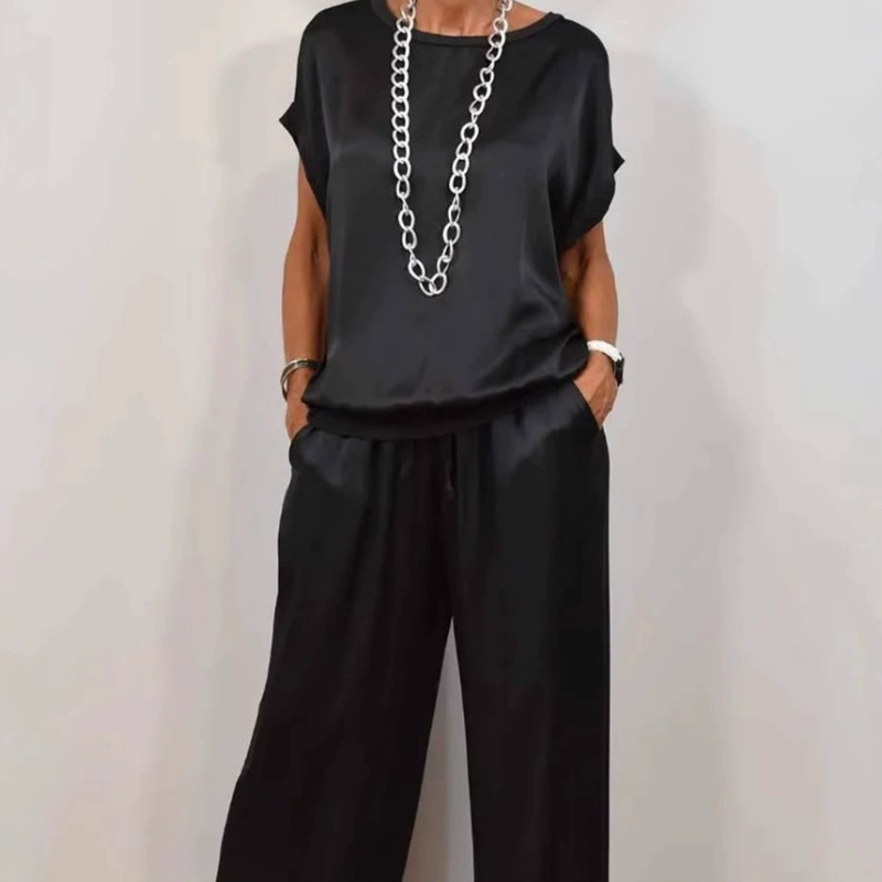 Women's elegant heather two-piece outfit, a chic & comfortable matching top & bottom fashion set.