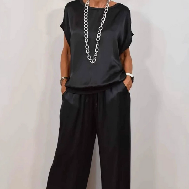 Women's elegant heather two-piece outfit, a chic & comfortable matching top & bottom fashion set.