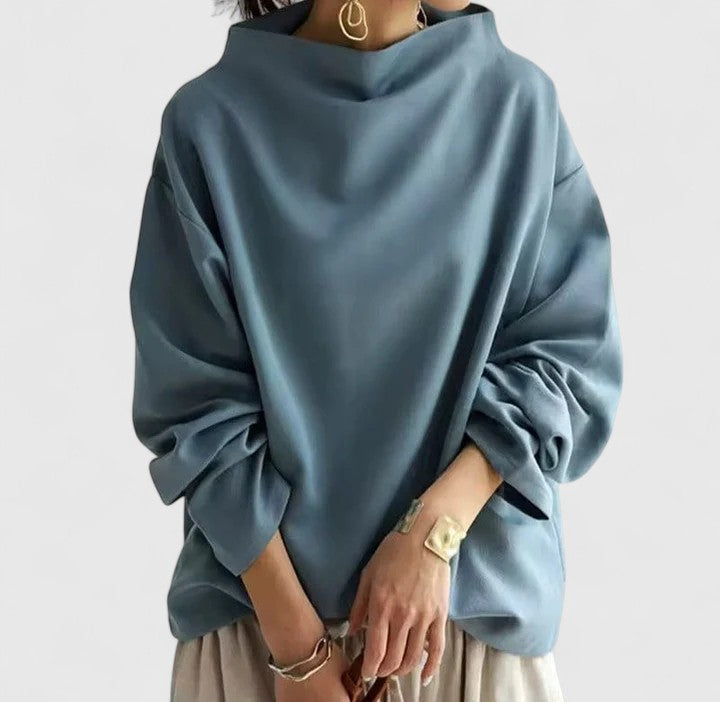 Versatile women's chic high-neck top, a timeless fashion piece for both office and evening events. Long sleeve.