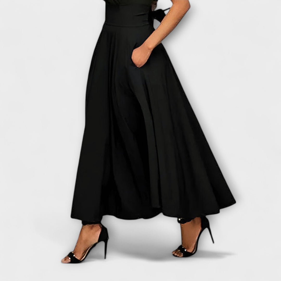 Elegant women's high-waist maxi skirt, perfect for formal events, evening wear, or stylish occasions.