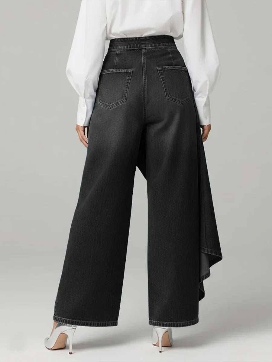 Chic women's wide-leg pants with a flattering high waist, ideal for versatile, stylish, and comfortable wear.