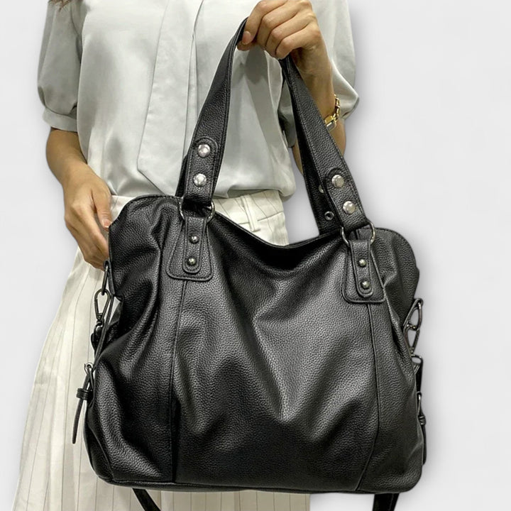 Women's elegant hobo shoulder bag, a versatile and chic accessory for any outfit.