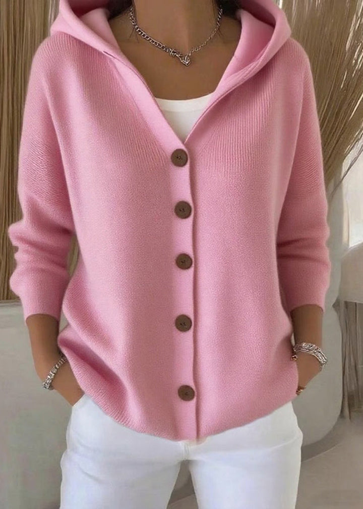 Comfortable & versatile women's cardigan with a relaxed fit, ideal for stylish layering. All-season fashion.