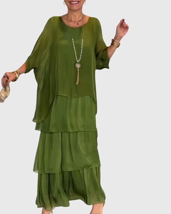 Stunning women's long flowing maxi dress, a comfortable and elegant choice for any occasion.