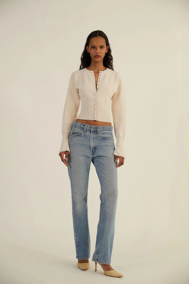 Versatile long sleeve button-up cardigan, a must-have women's fashion layering piece.