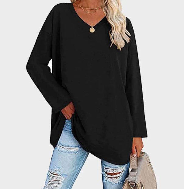 Elegant women's long sleeve sweater. Perfect casual knitwear for versatile fall and winter fashion.