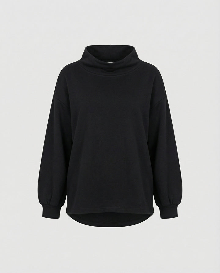 Comfortable women's elegant sweater, a chic long sleeve top perfect for casual wear and ladies winter fashion.
