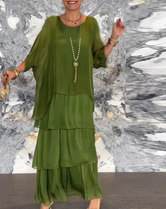Comfortable relaxed fit women's long sleeve tiered maxi dress, elegant and flowing for any occasion.