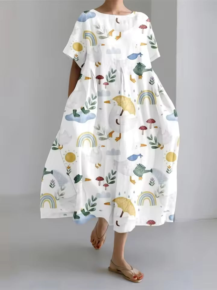 Elegant women's loose dress with a round neck, perfect for chic, comfortable daily outfits.