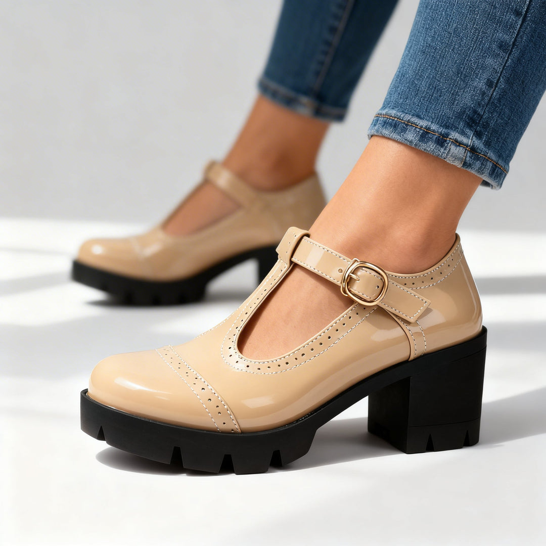 Versatile women's elegant Mary Jane heels, T-bar strap & block heel, suitable for any event.