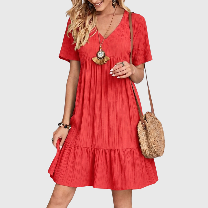 Versatile women's midi dress, elegant & flattering for parties, summer, or special occasions. Sophisticated chic style.