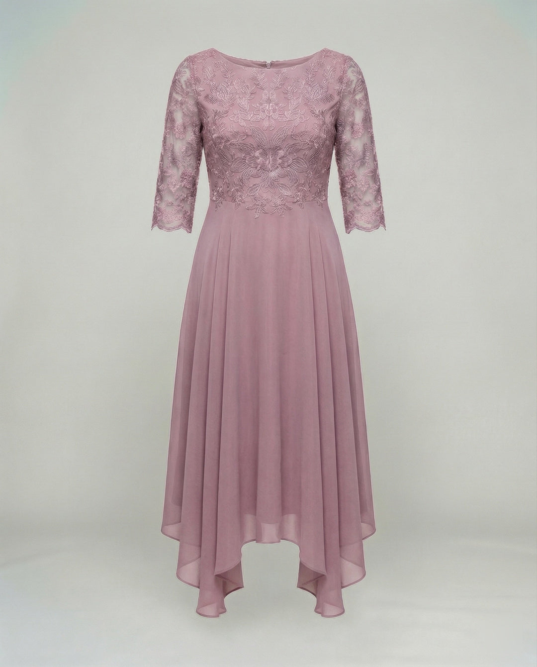 Comfortable women's formal midi dress, perfect as an elegant wedding guest or party outfit.