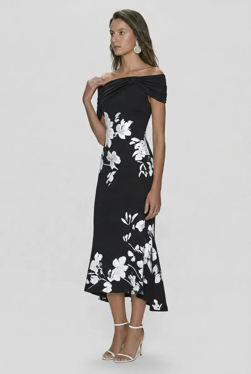 Sophisticated floral print bodycon midi dress for a statement look.