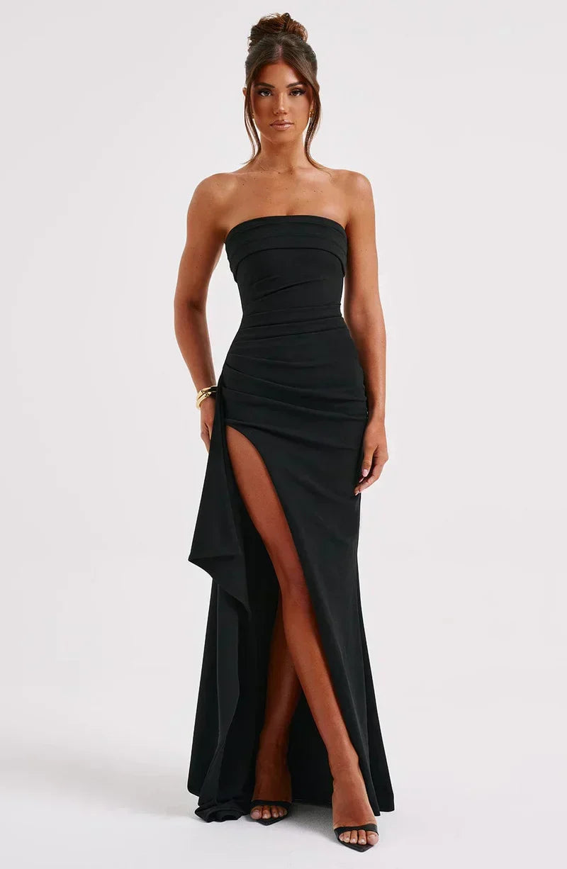 Fashionable women's off-shoulder twisted maxi dress, an elegant choice for special events.