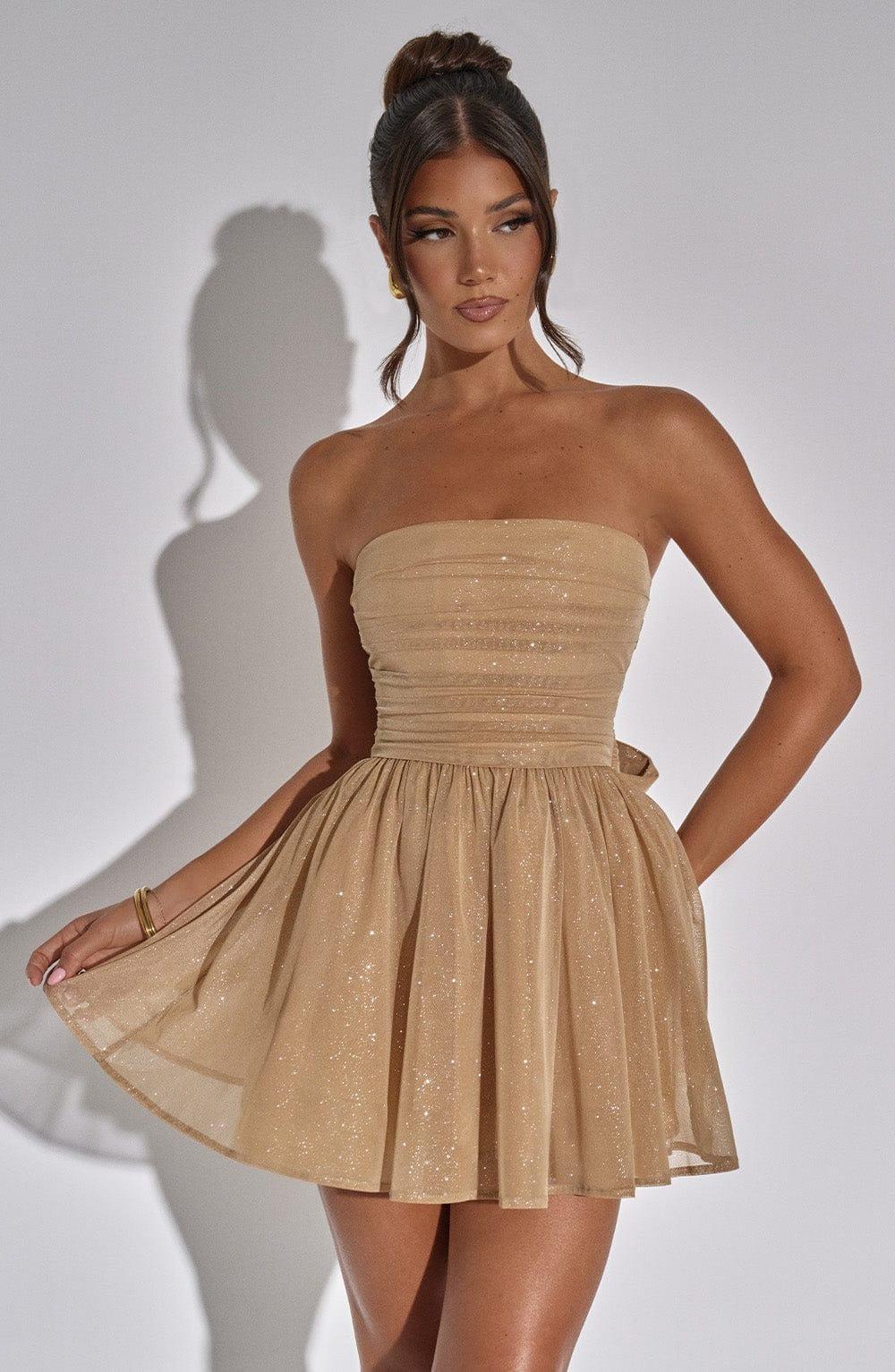 Sexy women's off-shoulder patchwork mini dress, bodycon fit, ideal for club fashion & parties.