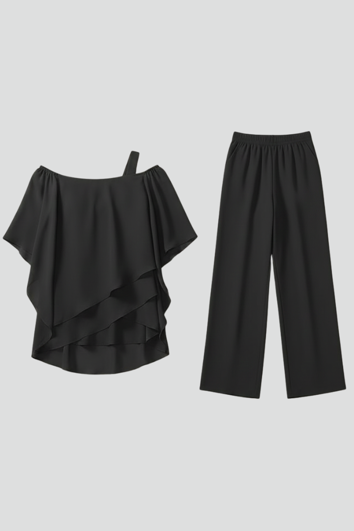 Elegant women's off-shoulder wide-leg jumpsuit, perfect for summer parties, vacations, or evening wear. Flowing & comfortable.