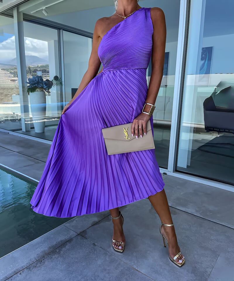 Chic women's one shoulder formal dress, featuring an elegant asymmetric midi hem, perfect for evening events.