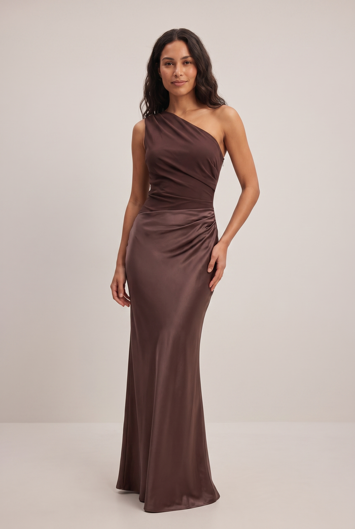 Elegant women's one-shoulder draped maxi dress, perfect for evening events & special occasions. Sophisticated formal gown.