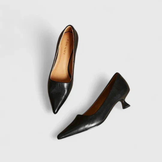 Women's comfortable work heels with orthopaedic design. Elegant block heel dress shoes for professional women.