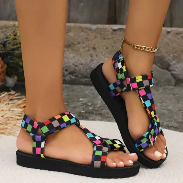 Stylish women's elegant sandals providing all-day orthopedic comfort & arch support. Versatile summer footwear.