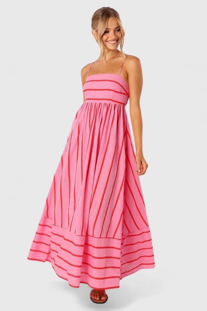 Casual elegant women's pink maxi dress, a long flowy dress for summer fashion and versatile daily wear.