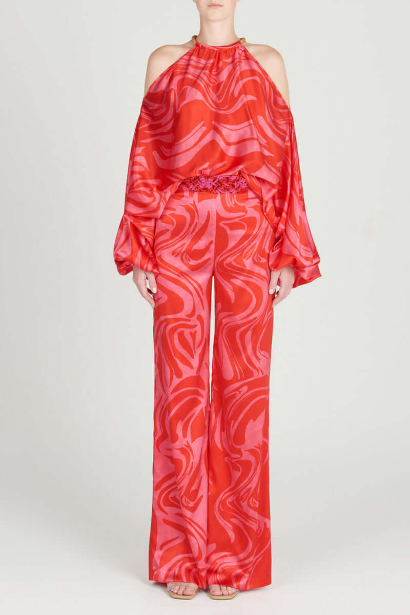 Beautiful women's printed off-shoulder long sleeve skirt set, a chic and versatile winter outfit.
