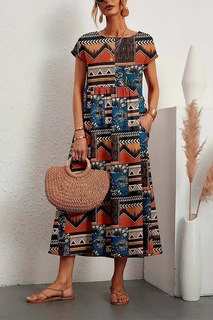 Flowy women's elegant printed summer dress, ideal for casual wear, parties, and chic versatile fashion.