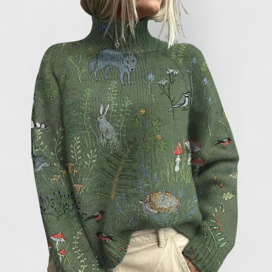 Comfortable and stylish women's roll neck sweater. Cozy long sleeve pullover, ideal for elegant winter fashion.