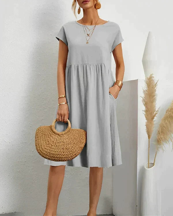 Soft & comfortable women's round neck midi dress, an elegant and versatile classic for everyday.