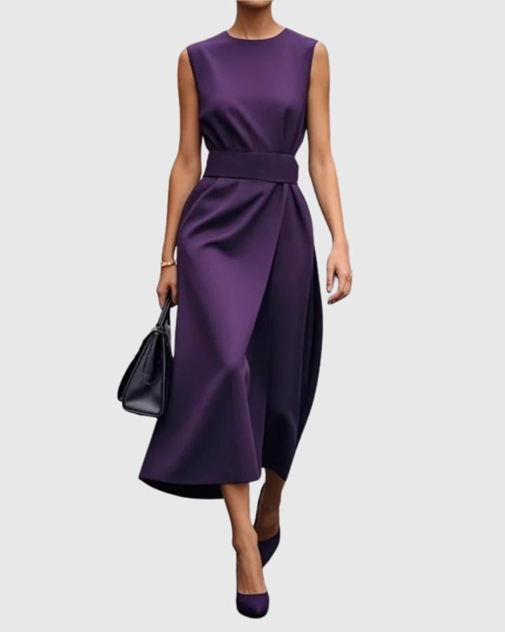 Chic women's midi dress with an elegant round neck & stylish side slit, perfect for a sophisticated look.