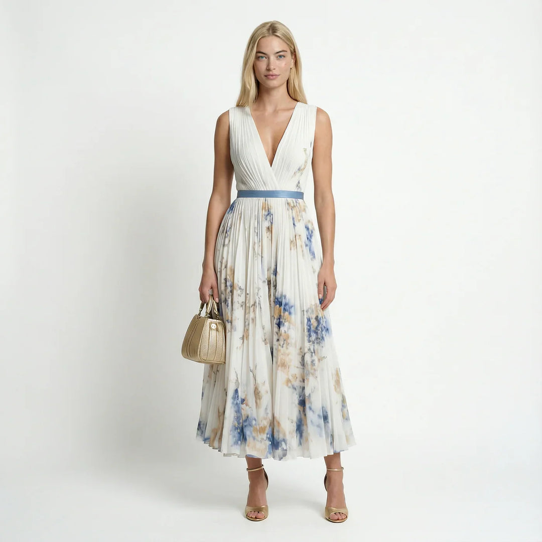 Elegant women's sleeveless floral pleated maxi dress for summer occasions