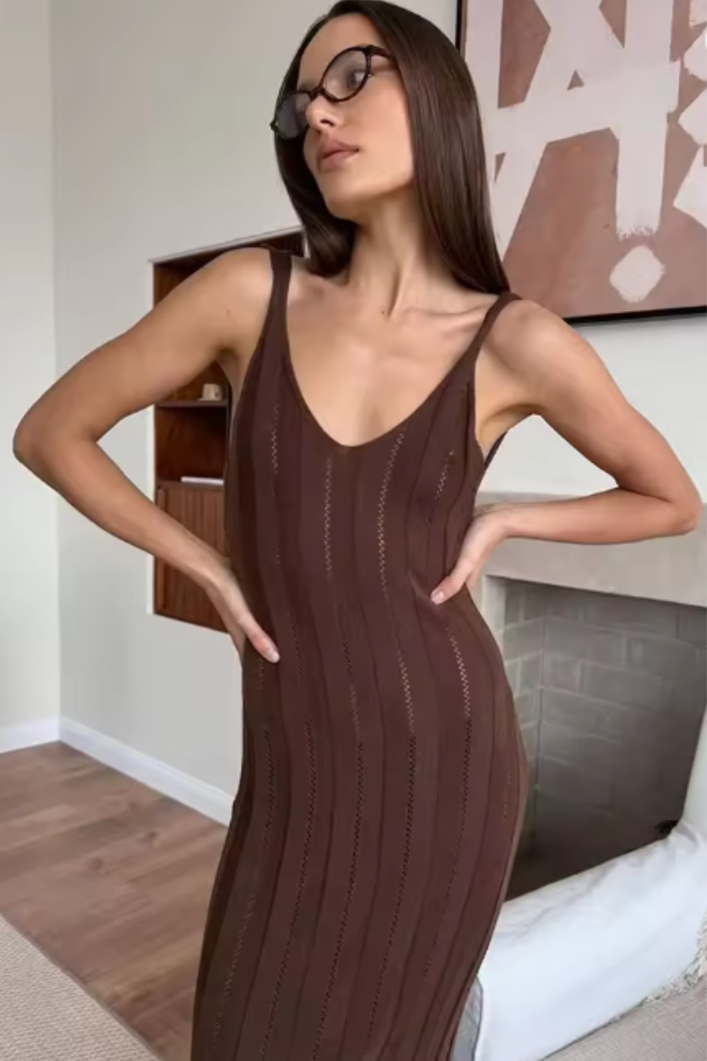 Comfortable & elegant deep V sleeveless maxi dress, a versatile choice for women's summer fashion.