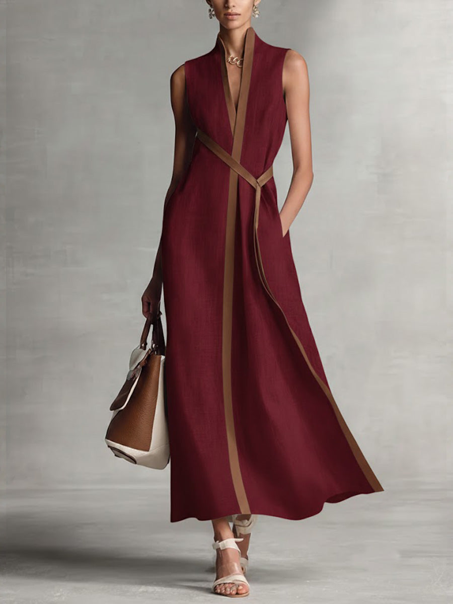Stylish women's elegant sleeveless maxi dress, featuring a flowy silhouette & distinct contrast trim for summer.
