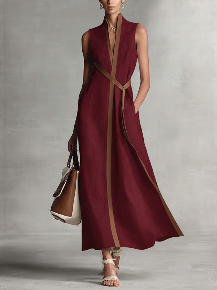 Stylish women's elegant sleeveless maxi dress, featuring a flowy silhouette & distinct contrast trim for summer.