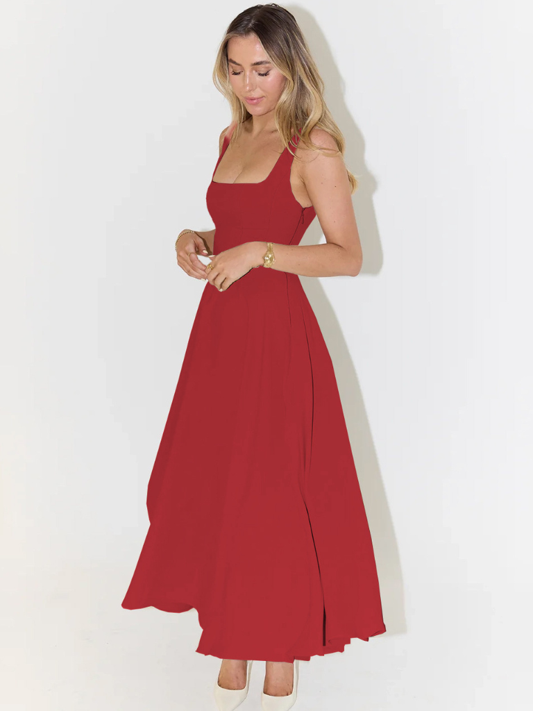 Versatile women's midi dress, square neck, A-line, with pockets, for elegant summer style.
