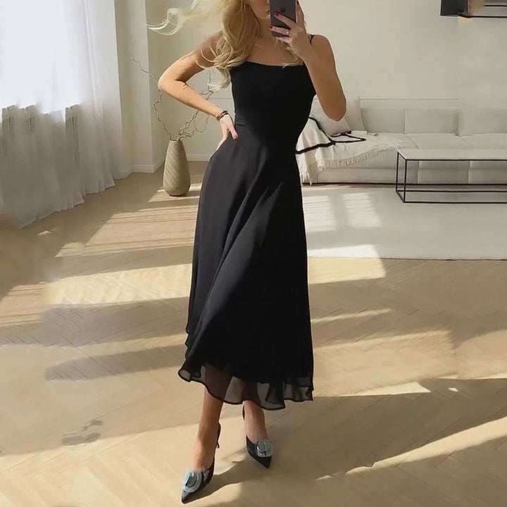 Chic A-line women's midi dress with square neck and puff sleeves, ideal for party, summer or elegant occasions.