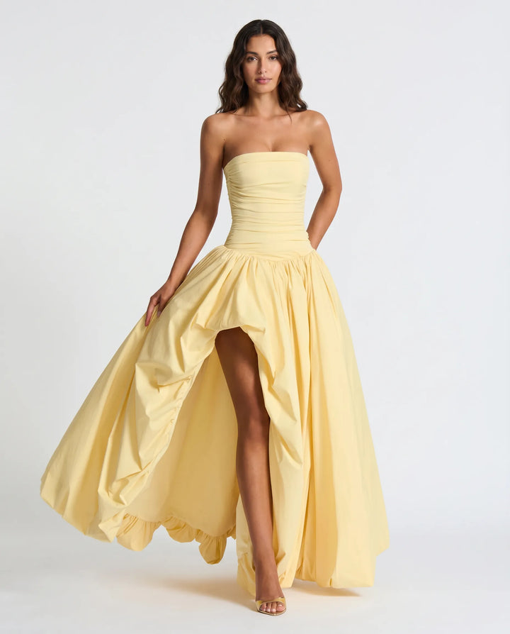 Elegant women's statement maxi dress for evening, perfect for formal events & cocktail parties.