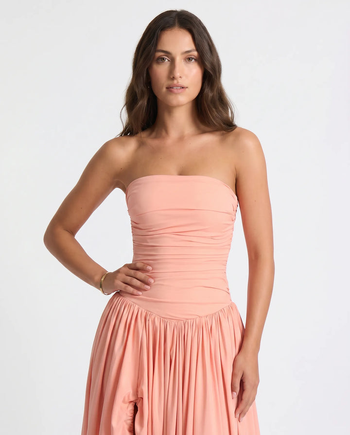 Elegant statement women's maxi dress, a stunning long formal gown for evening wear.