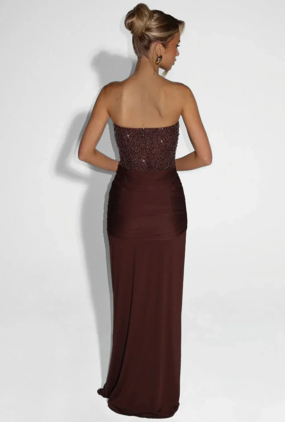 Luxurious women's strapless corset maxi dress, perfect for elegant evening parties & formal occasions.