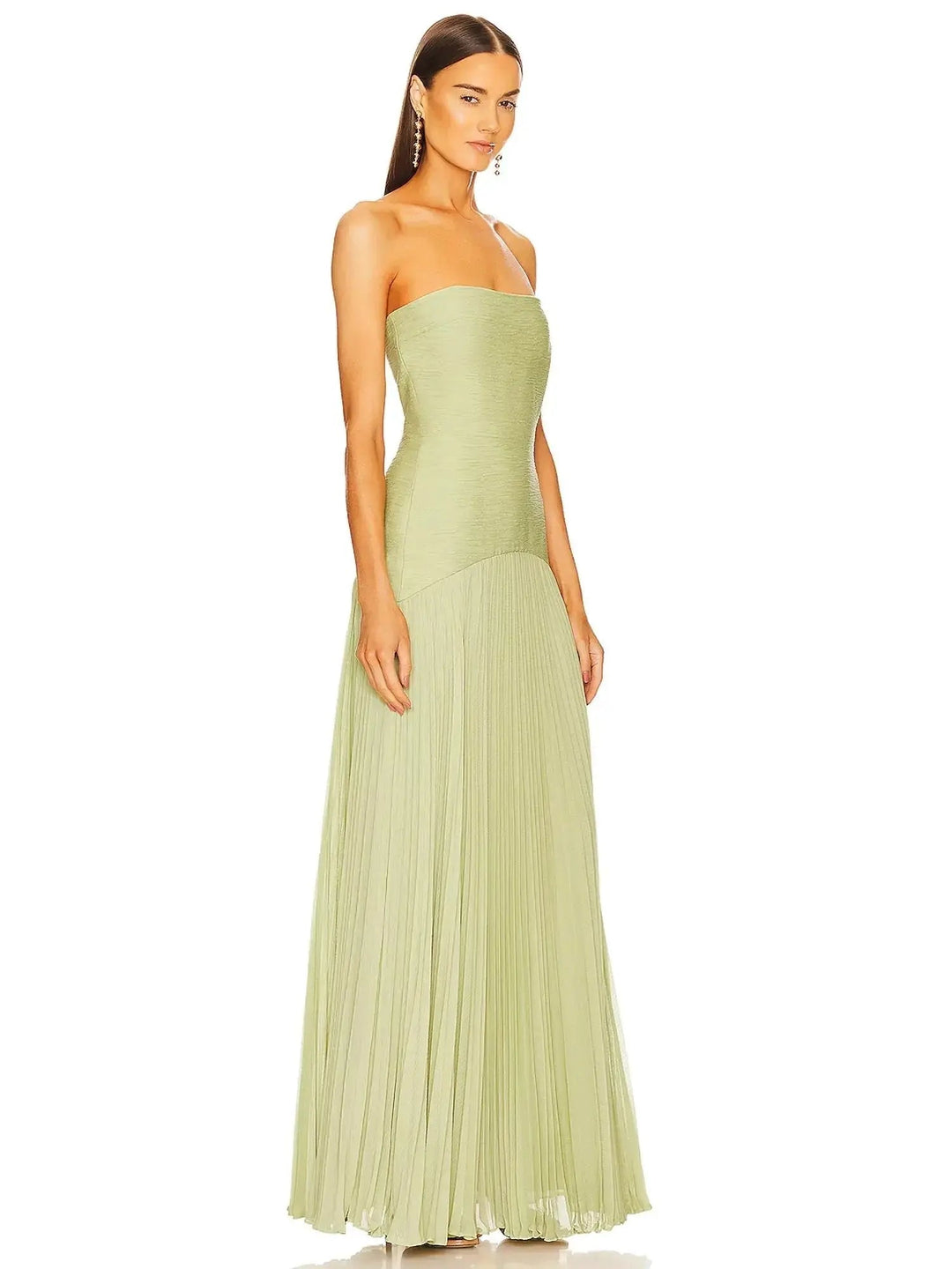 Stunning green strapless pleated maxi dress. Women's elegant evening gown, ideal for special occasions.