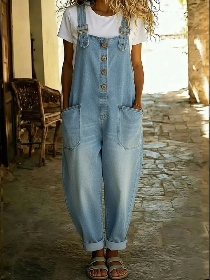 Comfortable women's elegant summer jumpsuit. Relaxed fit, full-body style perfect for stylish warm-weather wear.