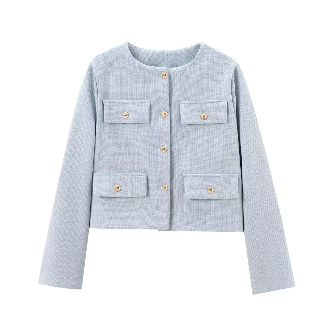 Fall/Spring women's cropped button-up jacket with elegant texture, a modern layering essential.
